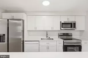 19633 Gunners Branch Rd, Germantown, MD 20876 - Photo 13