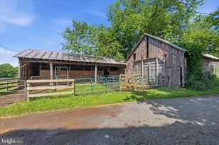 20800 Whites Ferry Rd, Poolesville, MD 20837 - Photo 73