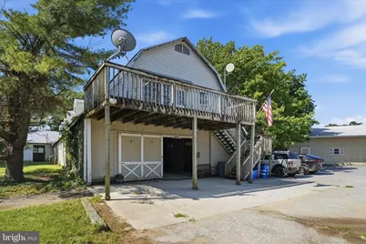 20800 Whites Ferry Road, Poolesville, MD 20837 - Photo 23