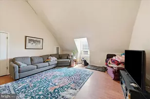 20800 Whites Ferry Rd, Poolesville, MD 20837 - Photo 37