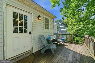 20800 Whites Ferry Rd, Poolesville, MD 20837 - Photo 35