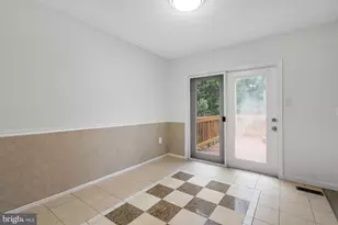 12539 Coral Grove Pl, Germantown, MD 20874 - Photo 5