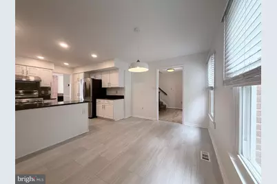 7418 Crestberry Lane, Bethesda, MD 20817 - Photo 5