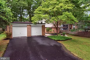 7036 Buxton Terrace, Bethesda, MD 20817 - Photo 3