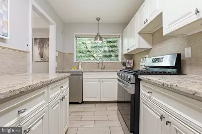 10636 Montrose Avenue #2, Bethesda, MD 20814 - Photo 11