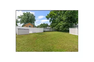 2 Burgundy Ct, Rockville, MD 20850 - Photo 17