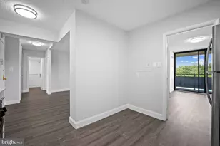 5225 Pooks Hill Rd, Bethesda, MD 20814 - Photo 7