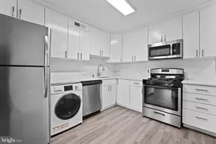5225 Pooks Hill Rd, Bethesda, MD 20814 - Photo 5