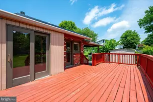 15617 Allnutt Ln, Burtonsville, MD 20866 - Photo 19