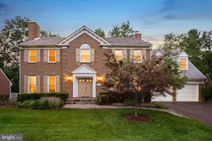 9705 Holloway Hill, Potomac, MD 20854 - Photo 1