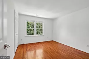9705 Holloway Hill, Potomac, MD 20854 - Photo 17