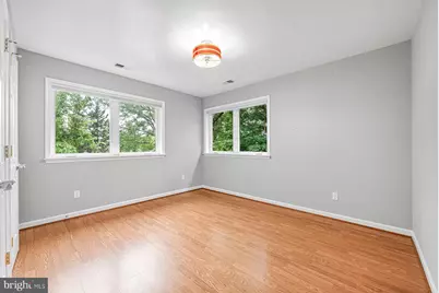 6202 W Halbert Road, Bethesda, MD 20817 - Photo 33