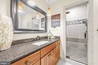 6202 W Halbert Road, Bethesda, MD 20817 - Photo 19
