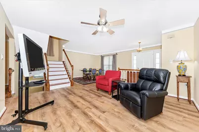 19327 Churubusco Lane, Germantown, MD 20874 - Photo 9