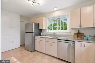 6116 Massachusetts Avenue, Bethesda, MD 20816 - Photo 7