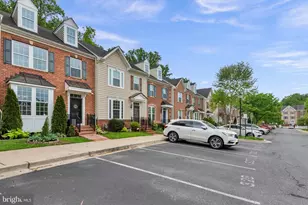 11681 Emerald Green Dr, Clarksburg, MD 20871 - Photo 7