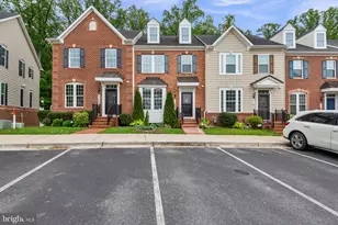 11681 Emerald Green Dr, Clarksburg, MD 20871 - Photo 5
