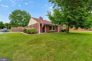 10123 Capitol View Ave, Silver Spring, MD 20910 - Photo 1