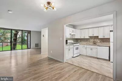 726 Quince Orchard Boulevard #726-10, Gaithersburg, MD 20878 - Photo 17