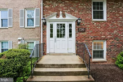 726 Quince Orchard Boulevard #726-10, Gaithersburg, MD 20878 - Photo 3