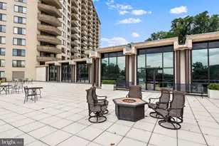 5225 Pooks Hill Rd, Bethesda, MD 20814 - Photo 13