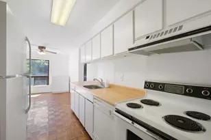 423 Christopher Ave, Gaithersburg, MD 20879 - Photo 7