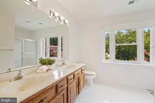 10904 Roundtable Ct, Rockville, MD 20852 - Photo 25