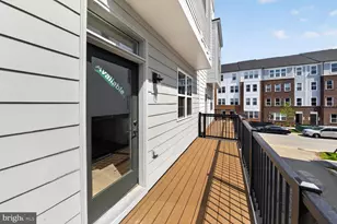 2521 Farmstead Dr, Rockville, MD 20850 - Photo 17