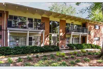 3421 University Boulevard W #3421-2, Kensington, MD 20895 - Photo 3