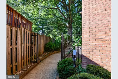 3421 University Boulevard W #3421-2, Kensington, MD 20895 - Photo 31