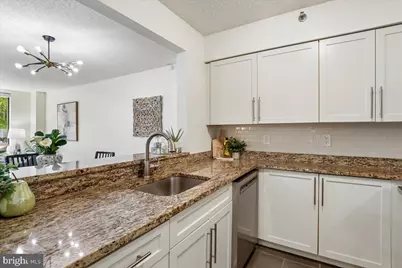 10101 Grosvenor Place #217, Rockville, MD 20852 - Photo 5