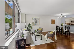 10101 Grosvenor Pl, Rockville, MD 20852 - Photo 13