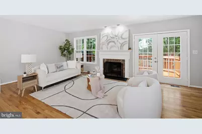 6028 Loganwood Drive, Rockville, MD 20852 - Photo 9