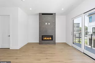 8622 Erdem Pl, Chevy Chase, MD 20815 - Photo 5