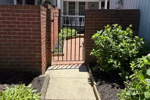 20643 Highland Hall Dr, Montgomery Village, MD 20886 - Photo 3