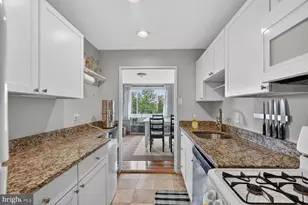 1900 Lyttonsville Rd, Silver Spring, MD 20910 - Photo 11