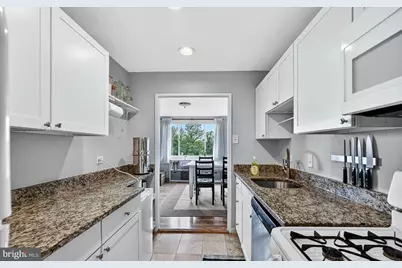 1900 Lyttonsville Road #1217, Silver Spring, MD 20910 - Photo 11
