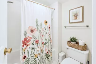 4974 Sentinel Dr, Bethesda, MD 20816 - Photo 15