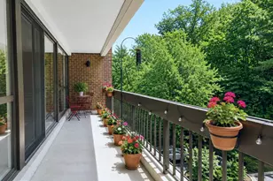 4974 Sentinel Dr, Bethesda, MD 20816 - Photo 5