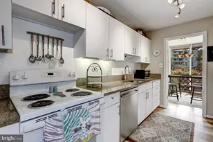 7505 Democracy Blvd, Bethesda, MD 20817 - Photo 11