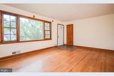 2034 Glen Ross Road, Silver Spring, MD 20910 - Photo 3