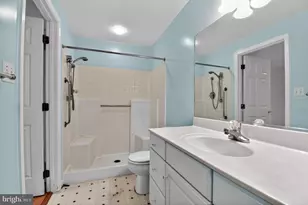 7317 Olive Tree Ct, Gaithersburg, MD 20879 - Photo 15