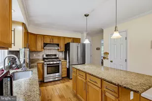 10512 Santa Anita Terrace, Damascus, MD 20872 - Photo 7