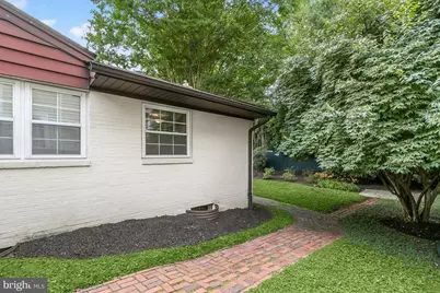 5512 Uppingham Street, Chevy Chase, MD 20815 - Photo 7
