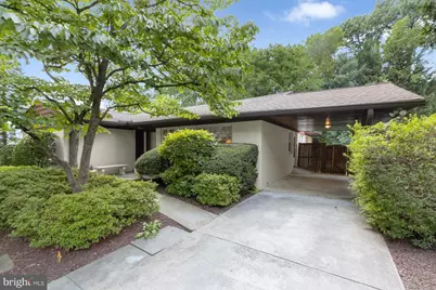 5512 Uppingham Street, Chevy Chase, MD 20815 - Photo 5