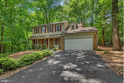 419 Watts Branch Parkway, Potomac, MD 20854 - Photo 3