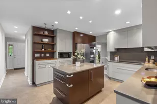419 Watts Branch Pkwy, Potomac, MD 20854 - Photo 23
