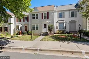 10511 Smithy Ct, North Potomac, MD 20878 - Photo 1