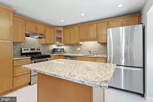 10511 Smithy Ct, North Potomac, MD 20878 - Photo 7