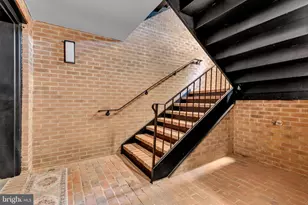 5702 Brewer House Cir, Rockville, MD 20852 - Photo 3
